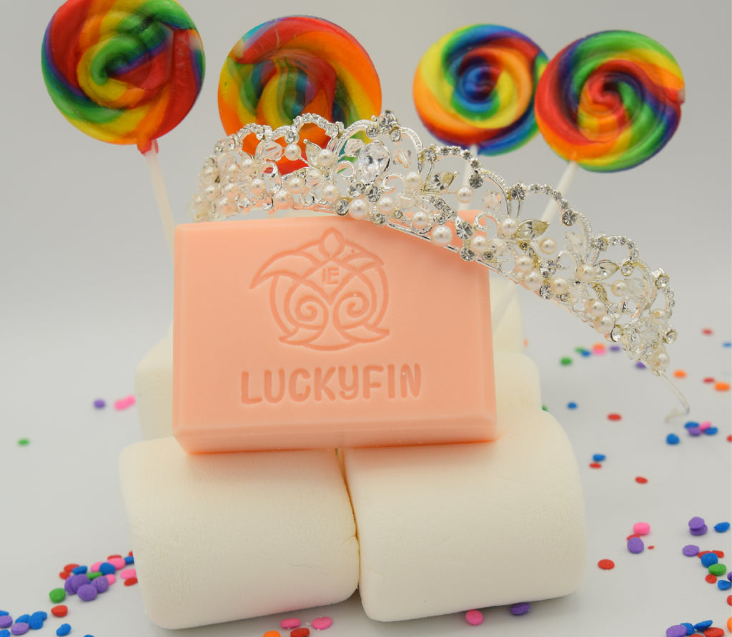 LuckyFin natural goat milk bar soap, schweet and peachy scent